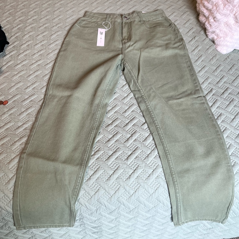 ‼️2 for $12‼️ NWT SHEIN colored Denim jeans